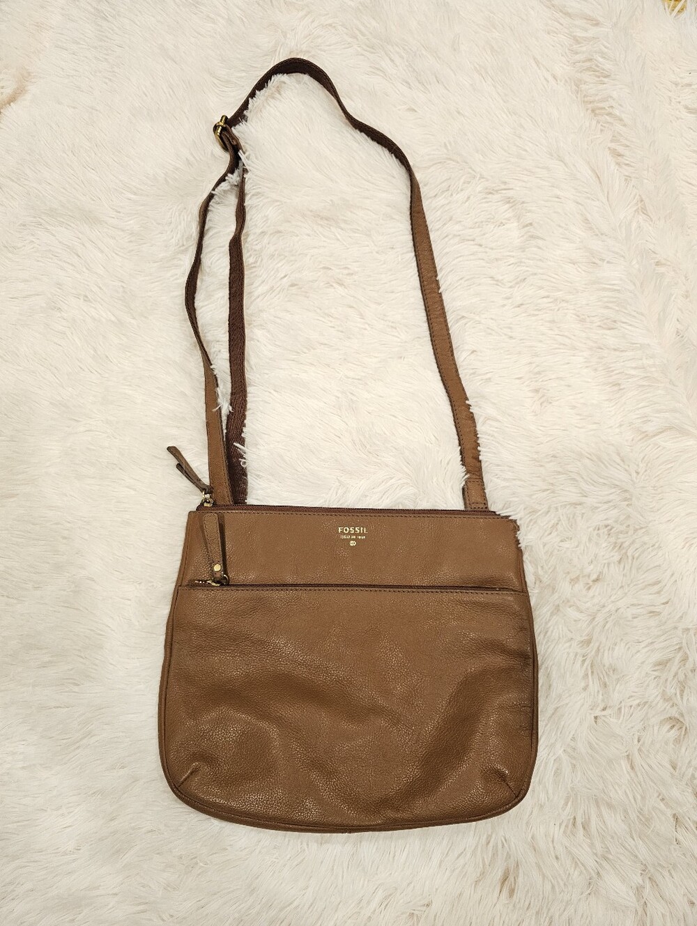 Vintage Fossil Tan Leather Crossbody Bag